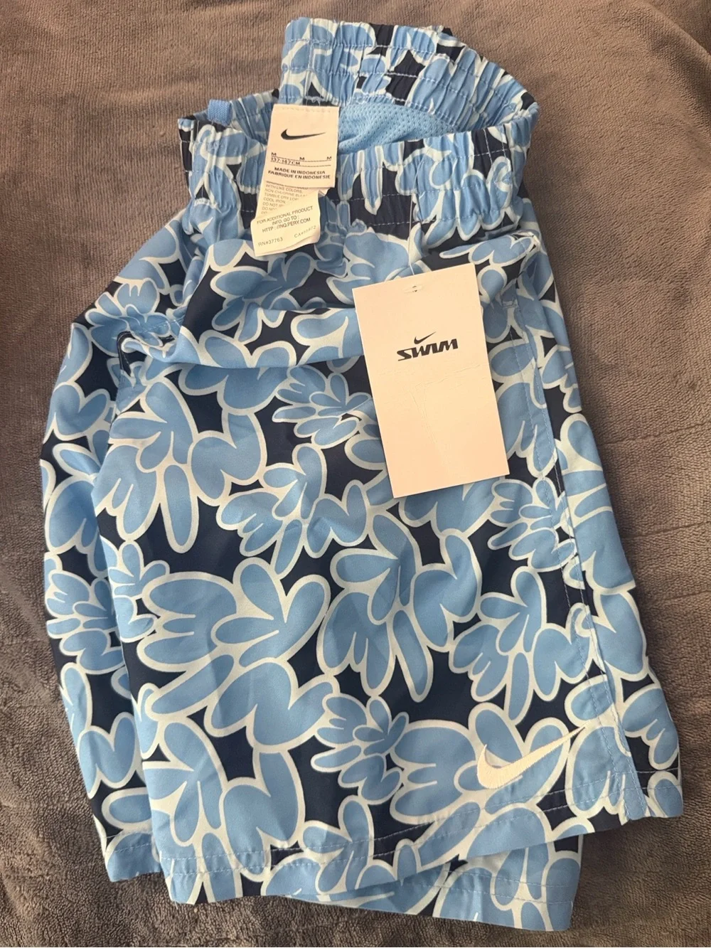 NWT Nike Boys Swim Trunks Blue Print Size M (137-147 cm) Mesh Lined